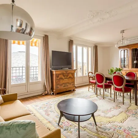Apartment Porte Versailles 1bdr *